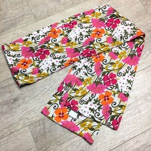 Vera Bradley Knit Scarf Pink and Orange Flowers